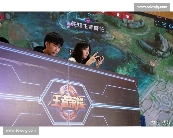 女选手也能carry全场王者荣耀高校联赛打破性别壁垒！